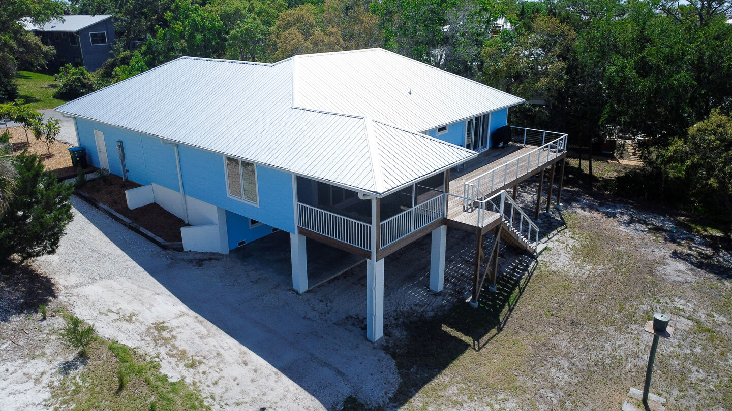 Sturgis Cir Coastal Home - Image 5