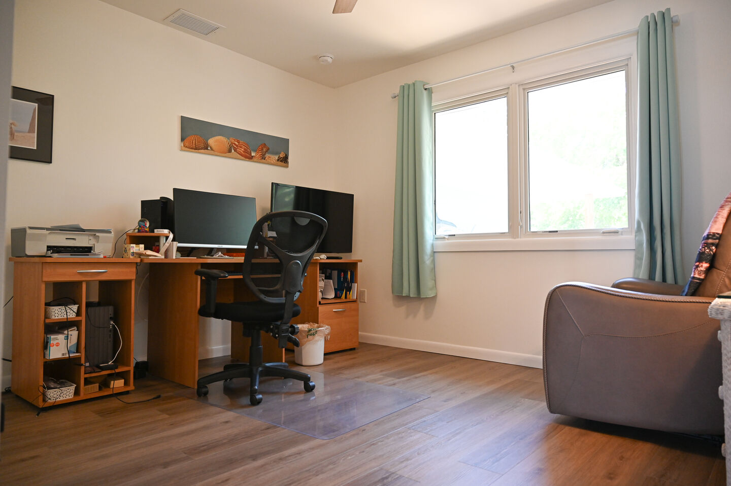 Sturgis Cir Coastal Home - Image 7