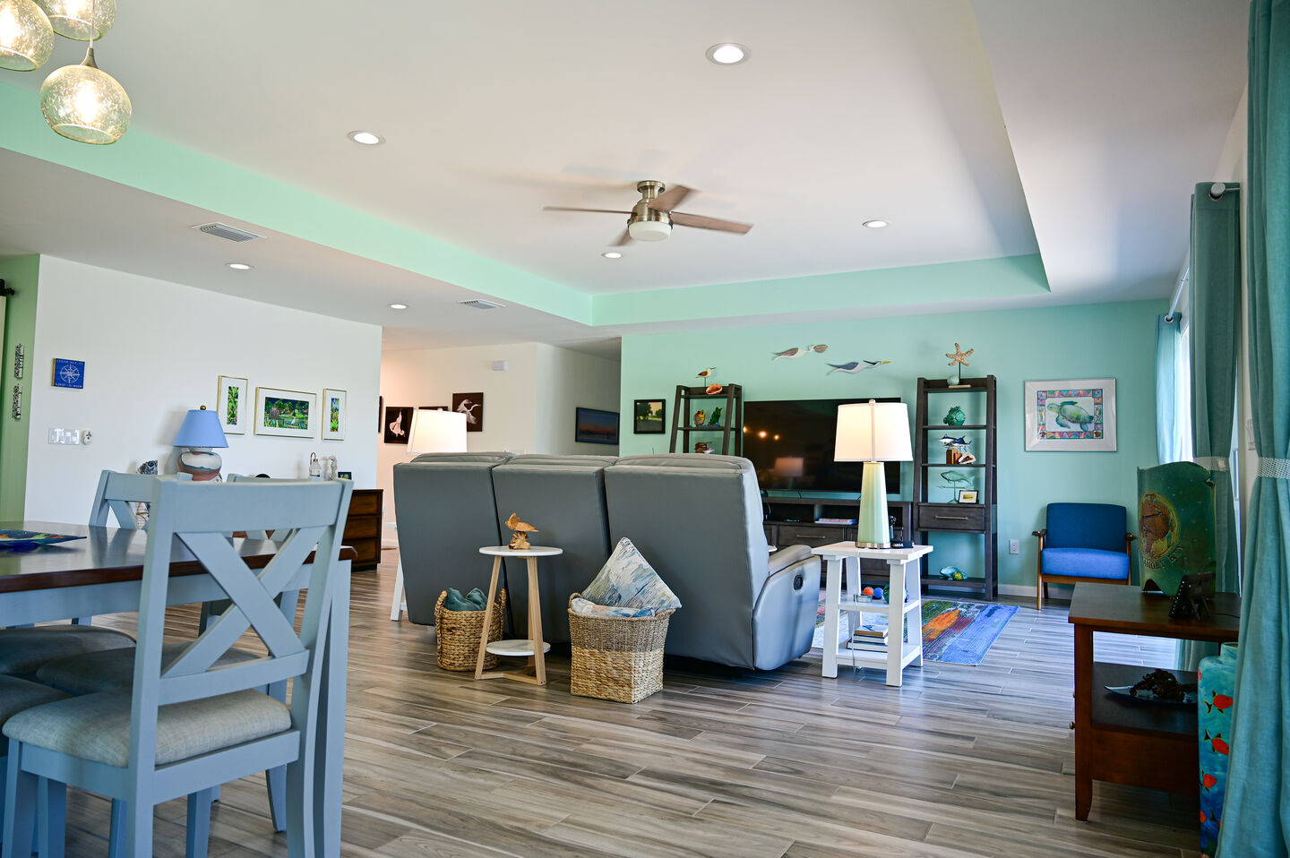 Sturgis Cir Coastal Home - Image 10