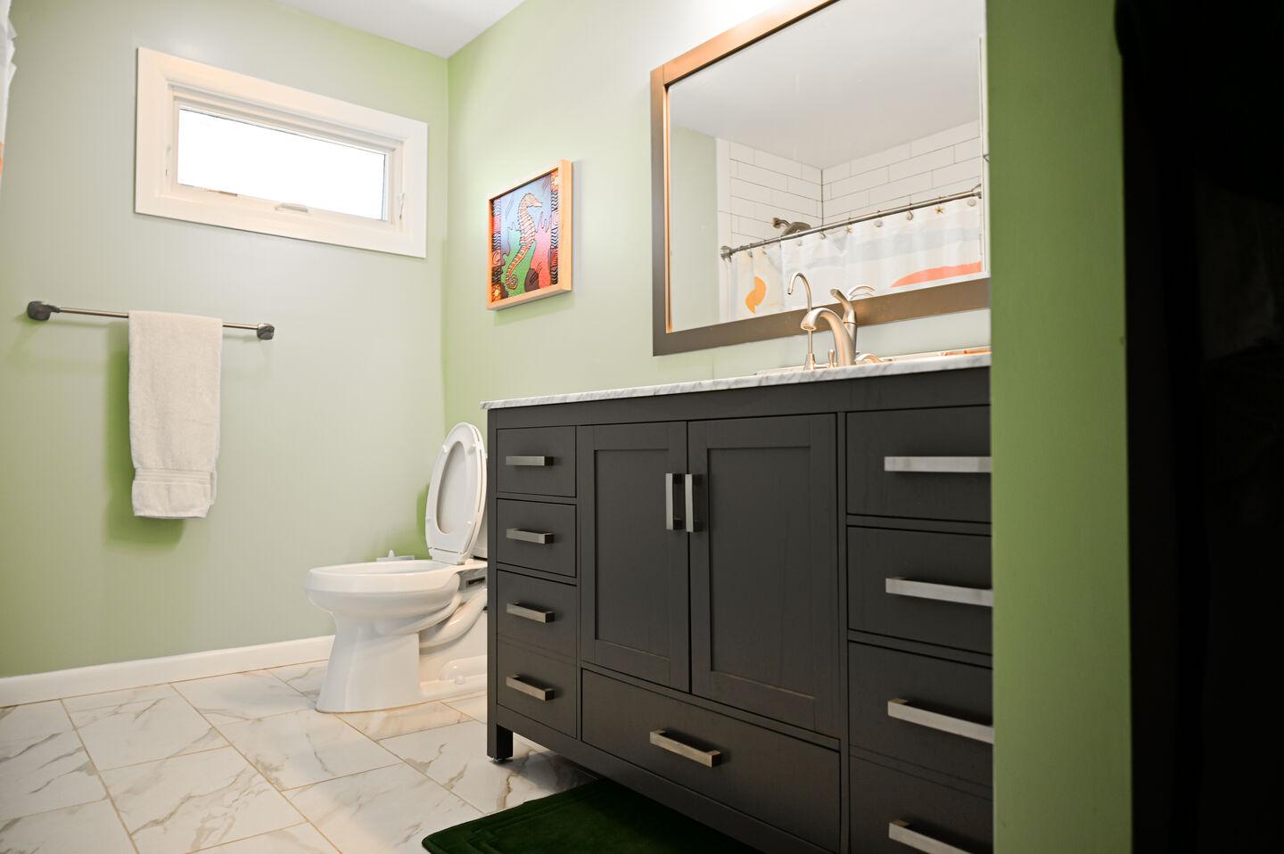 Sturgis Cir Coastal Home - Image 15