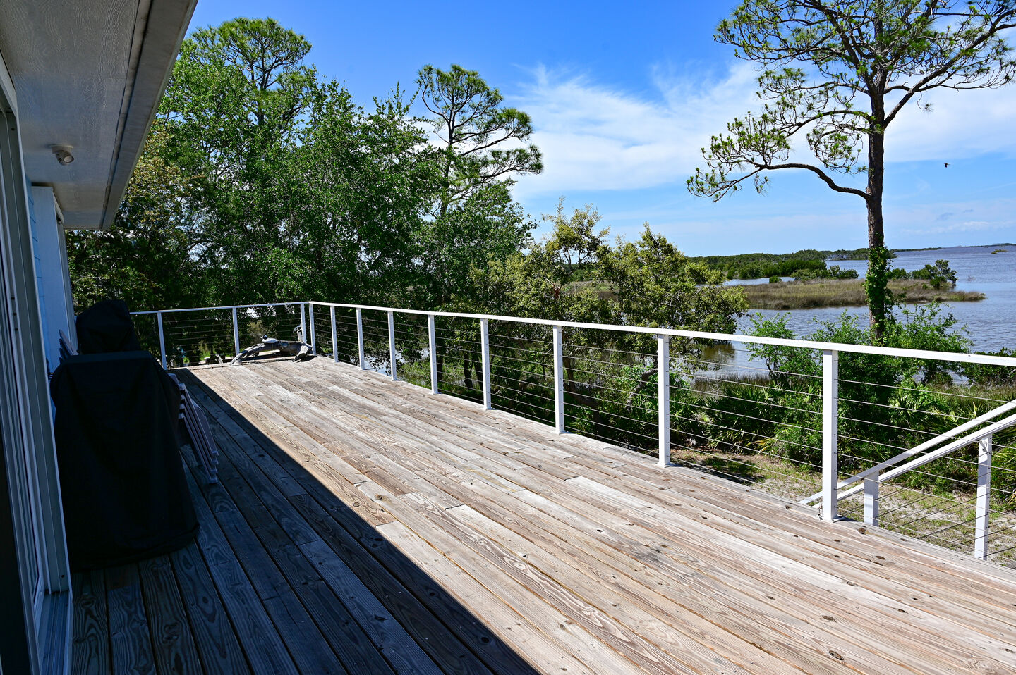 Sturgis Cir Coastal Home - Image 19